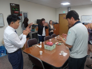 사장님 생일 파티 메인페이지 미리보기